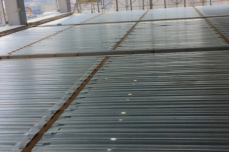 フラットデッキ